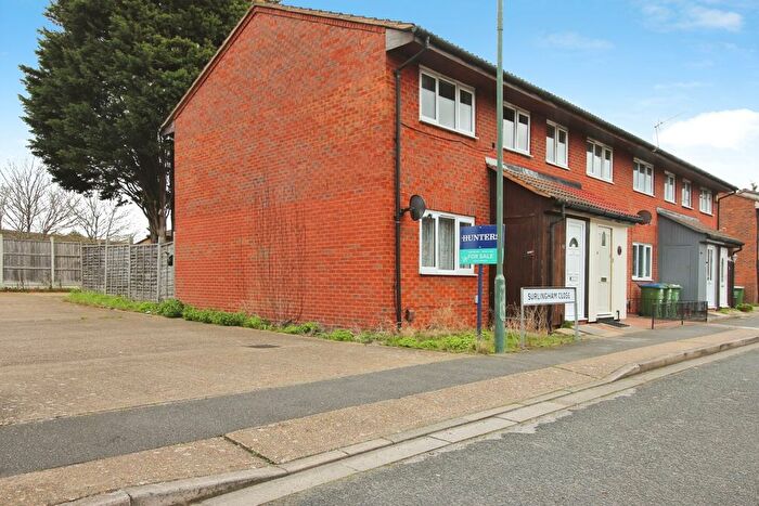 3 Bedroom Property For Sale In Surlingham Close, London, SE28