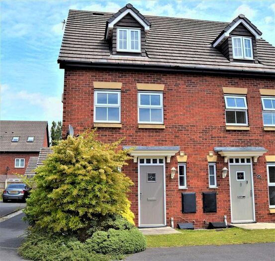 Houses for sale in Halewood, L26, Merseyside