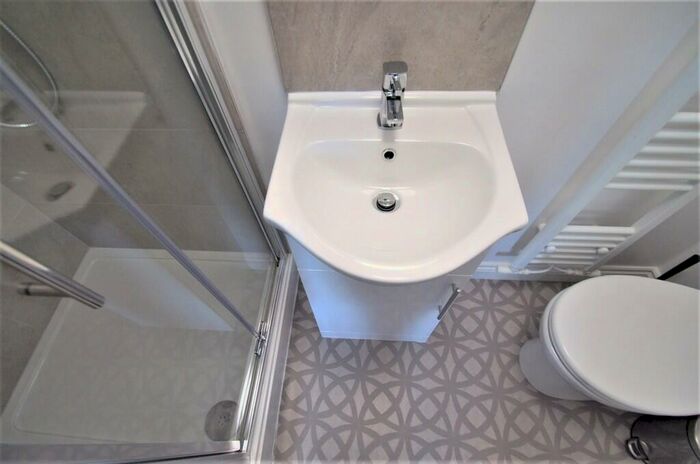 6 Bedroom Detached House To Rent In Cheshire Close, Coventry, CV3