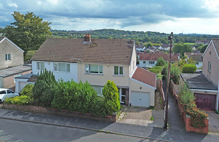 3 Bedroom Semi-Detached House For Sale In Penylan Close, Bassaleg, NP10