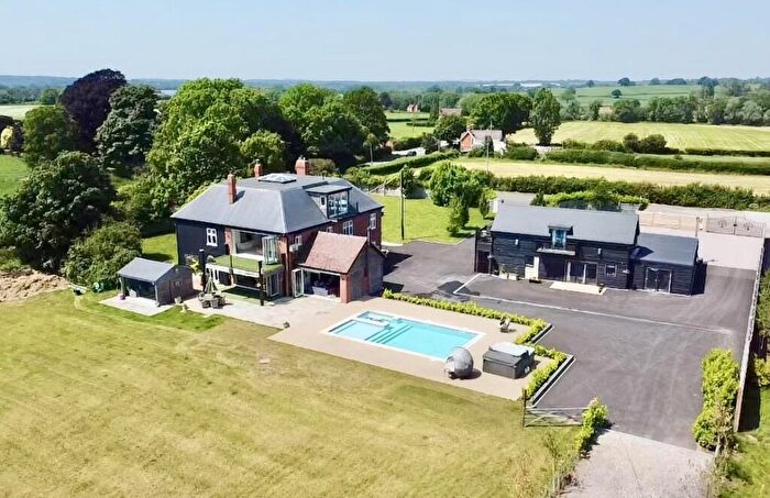 6 Bedroom Country House For Sale In Malswick, Newent, GL18
