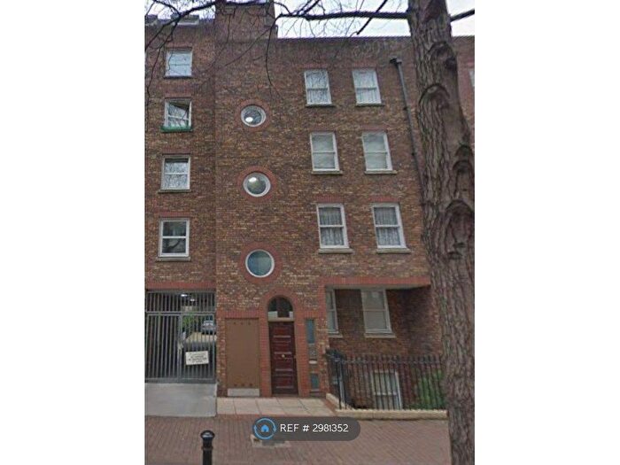 2 Bedroom Flat To Rent In Carburton St, London, W1W