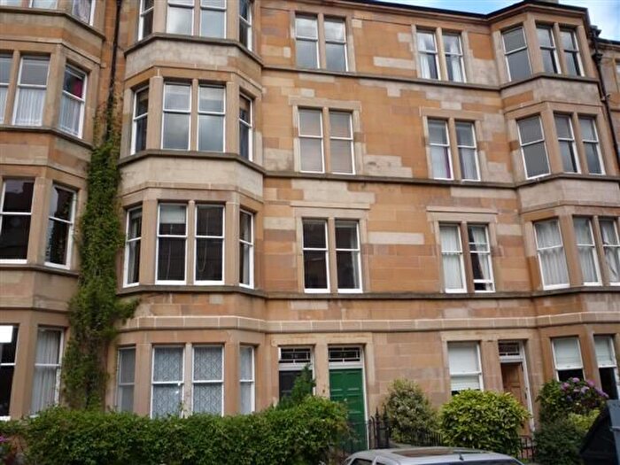 3 Bedroom Flat To Rent In Spottiswoode Road, Edinburgh, EH9