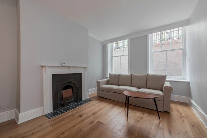 2 Bedroom Flat To Rent In Langham Street, Fitzrovia, W1W