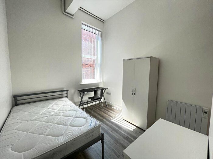 4 Bedroom House Of Multiple Occupation To Rent In Market Place, Loughborough - Inc Bills Option, LE11