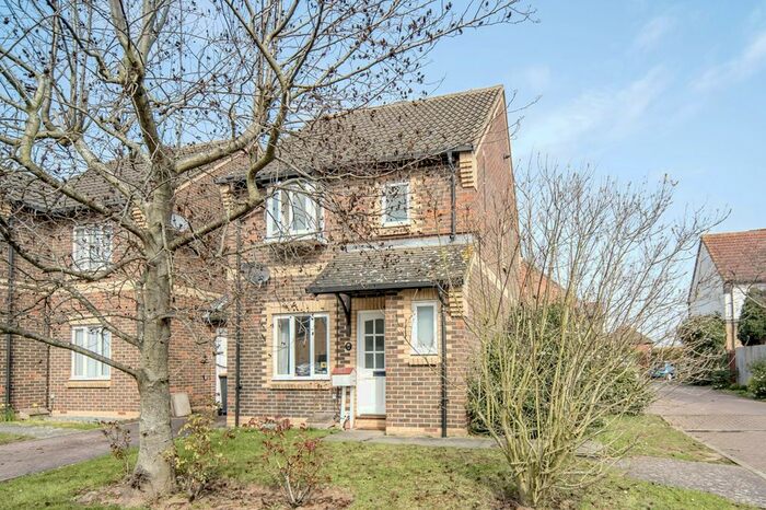 3 Bedroom Link Detached House To Rent In Boxgrove Priory, Bedford, MK41