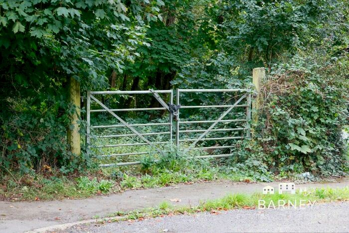 Land For Sale In Land At Hangerwood, RH13