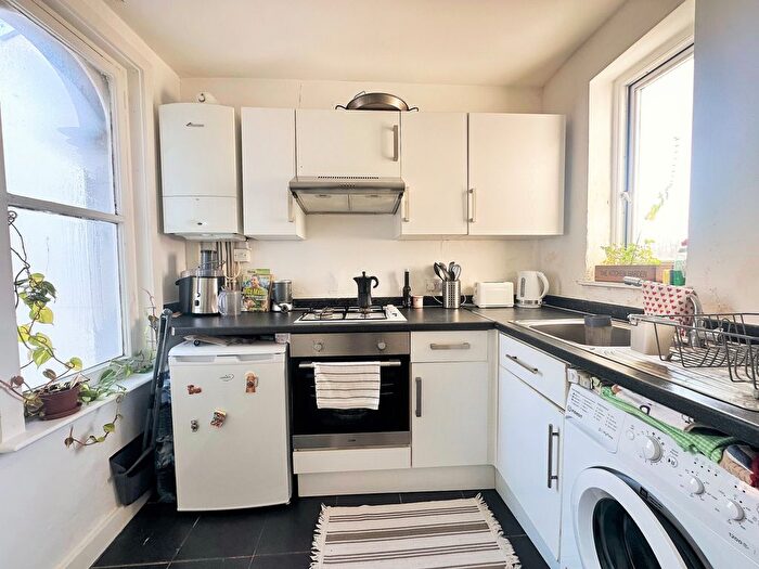 1 Bedroom Flat For Sale In Eastern Road, Brighton, BN2
