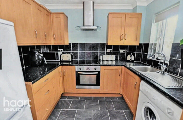 2 Bedroom Block Of Apartments For Sale In London Road, Benfleet, SS7