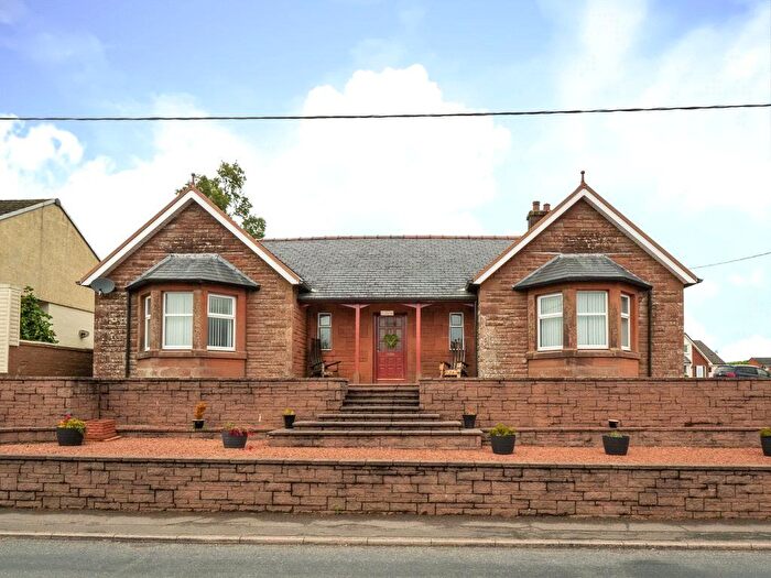 3 Bedroom Bungalow For Sale In Bruce Street, Lochmaben, Lockerbie, Dumfries And Galloway, DG11