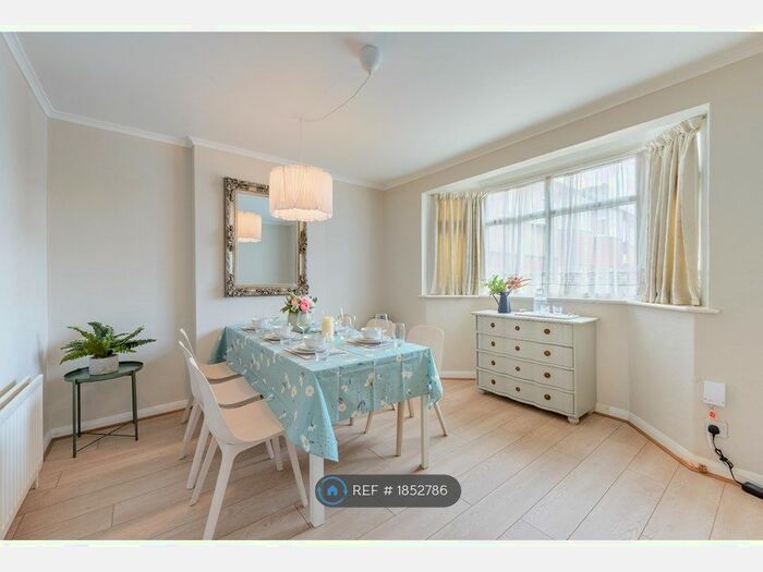 3 Bedroom End Of Terrace House To Rent In Thurleston Avenue, Morden, SM4