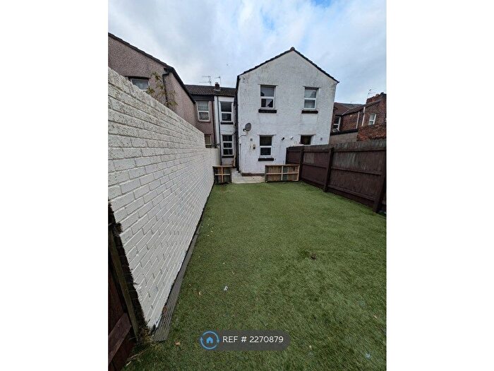 4 Bedroom Terraced House To Rent In Borough Road, Birkenhead, CH42