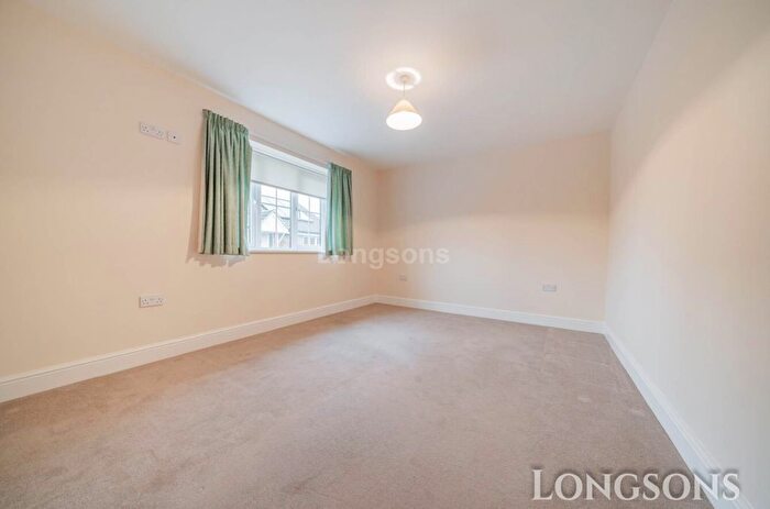 3 Bedroom Detached Bungalow For Sale In Saffron Close, Watton, IP25