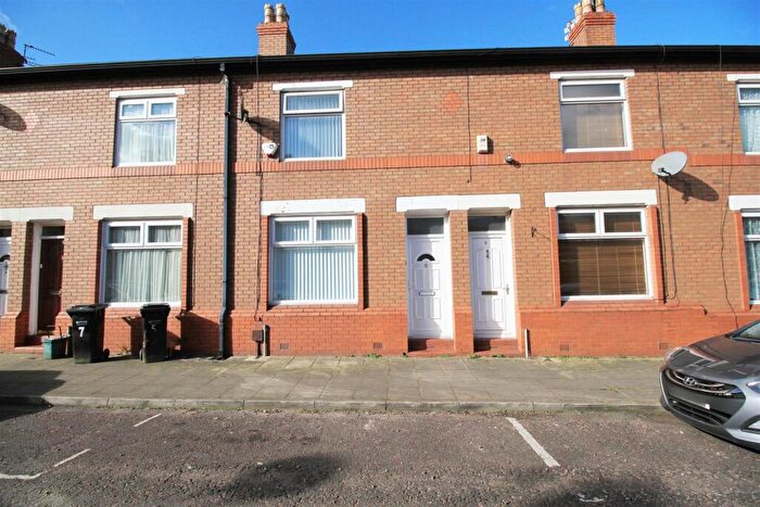 2 Bedroom Terraced House To Rent In Birtles Avenue, Stockport, SK5