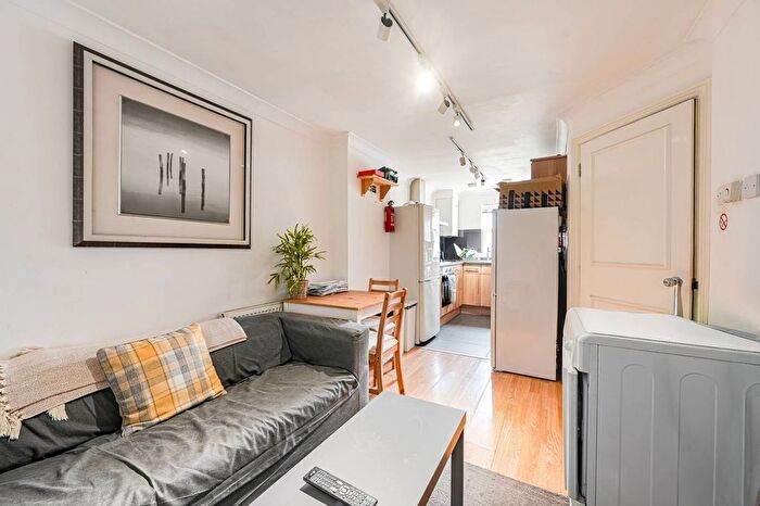 5 Bedroom Terraced House For Sale In Trundleys Road, Deptford, London, SE8