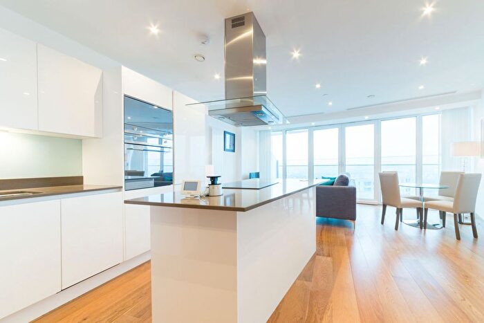 2 Bedroom Flat To Rent In Crossharbour Plaza, Canary Wharf, E14