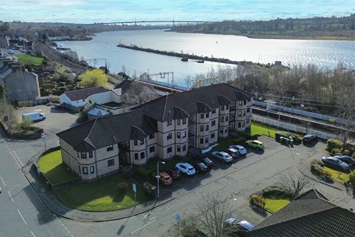 2 Bedroom Flat For Sale In Clyde View Court, Bowling, Glasgow, G60