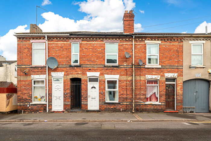 3 Bedroom Terraced House For Sale In Thesiger Street, Lincoln, LN5