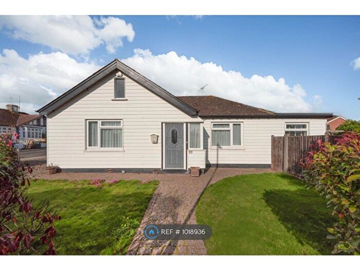 2 Bedroom Bungalow To Rent In Queens Road, Whitstable, CT5