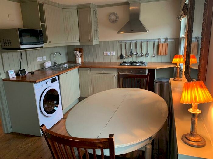 1 Bedroom Apartment To Rent In Balcombe Street, London, NW1