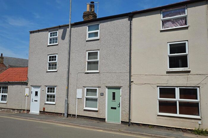 3 Bedroom Town House For Sale In South Street, Crowland, Peterborough, PE6