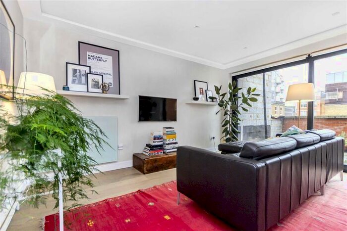 1 Bedroom Flat To Rent In Risborough Street, London, SE1