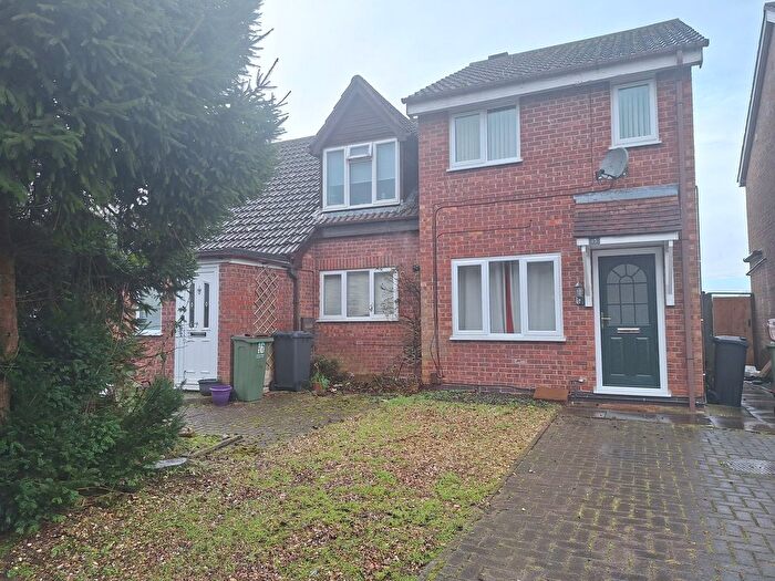 2 Bedroom Property To Rent In Best Close, Wigston, Leicestershire., LE18