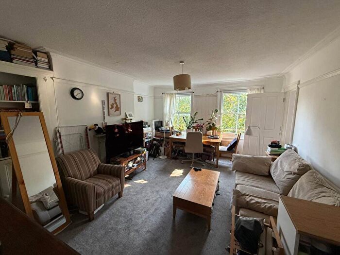 1 Bedroom Flat To Rent In Primrose Gardens, Belsize Park, NW3
