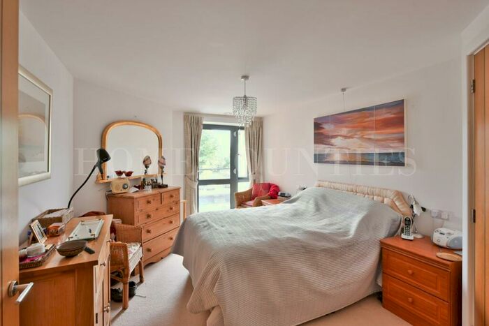 1 Bedroom Retirement Property To Rent In Darkes Lane, Potters Bar, EN6