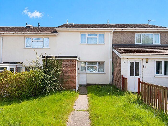 3 Bedroom Terraced House For Sale In Bates Green, Norwich, NR5