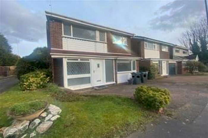 3 Bedroom House To Rent In Ludford Close, Sutton Coldfield. B75