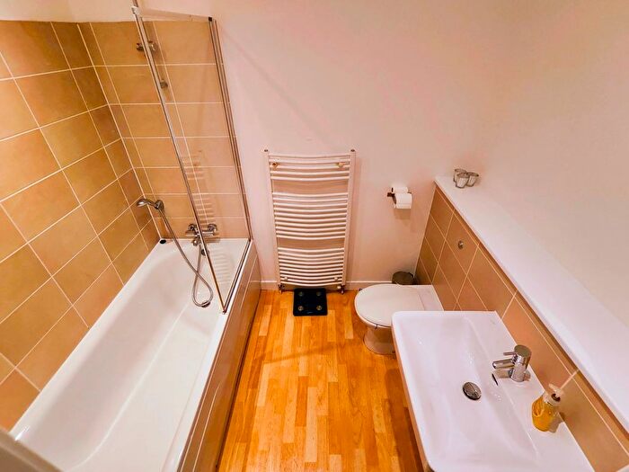 1 Bedroom Flat For Sale In Oswald Street, Glasgow City Centre, Glasgow, G1