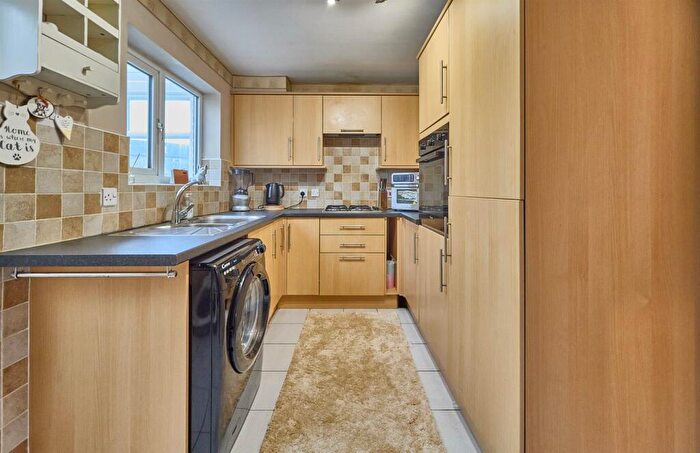 2 Bedroom Semi-Detached House For Sale In Woodbank, Burbage, LE10