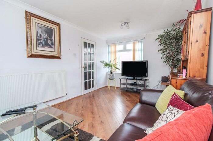 3 Bedroom Terraced House For Sale In Proctor Close, Kempston, MK42