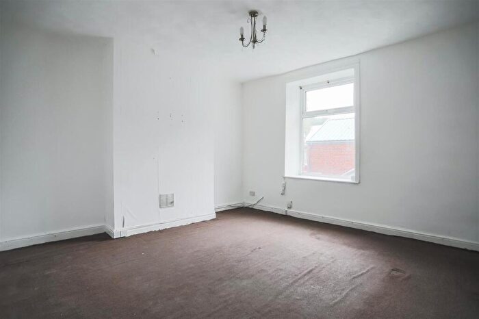 3 Bedroom House To Rent In Taylor Street, Rossendale, BB4