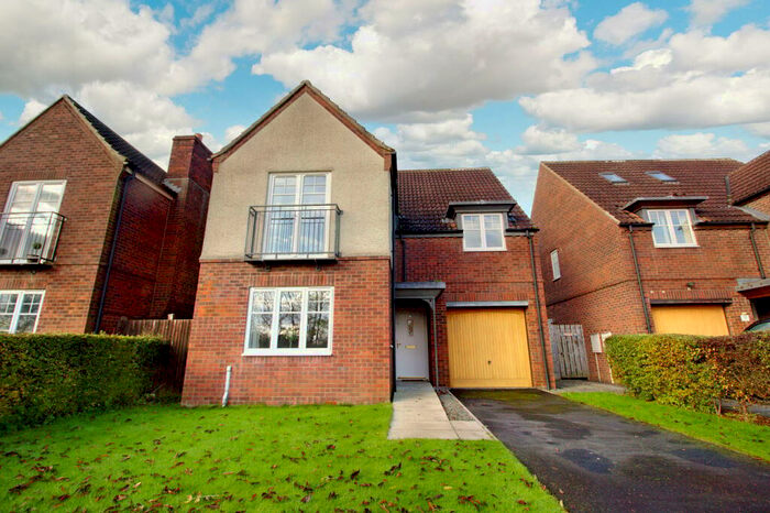 4 Bedroom Detached House For Sale In Aycliffe Gates, Aycliffe, Newton Aycliffe, DL5