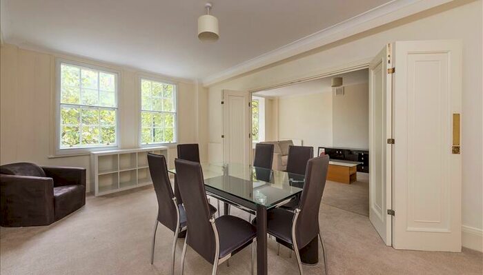 5 Bedroom Apartment To Rent In Strathmore Court, St. Johns Wood, London, NW8