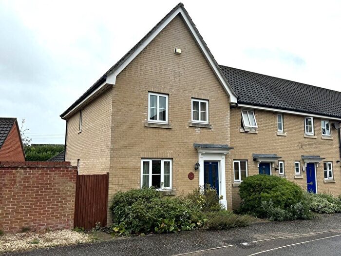 3 Bedroom End Of Terrace House To Rent In Morar Drive, Attleborough, NR17