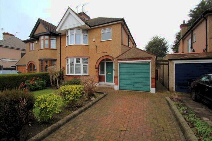 3 Bedroom Semi-Detached House To Rent In Hillview Gardens, Harrow, HA2