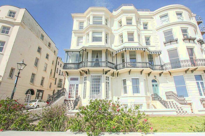 2 Bedroom Apartment To Rent In Marine Parade, Brighton, BN2