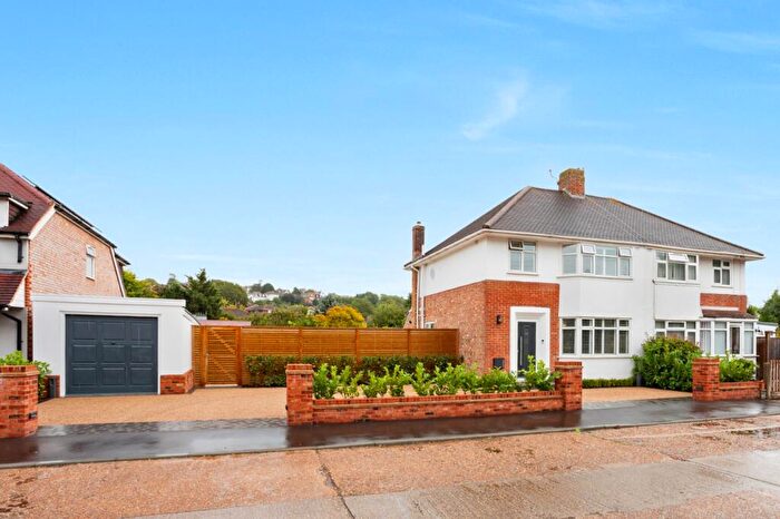 3 Bedroom Semi Detached House For Sale In Orchard Valley, Hythe, CT21