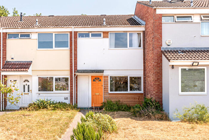 3 Bedroom Terraced House For Sale In Lakeside, Fishponds, BS16