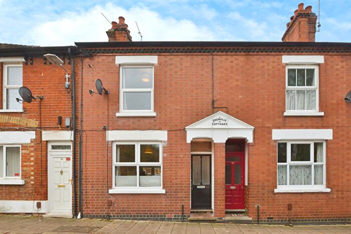 2 Bedroom Terraced House For Sale In St. James Street, New Bradwell, Milton Keynes, MK13