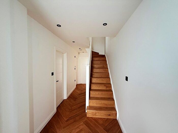 5 Bedroom Terraced House To Rent In Bridgwater Road, Ruislip, HA4