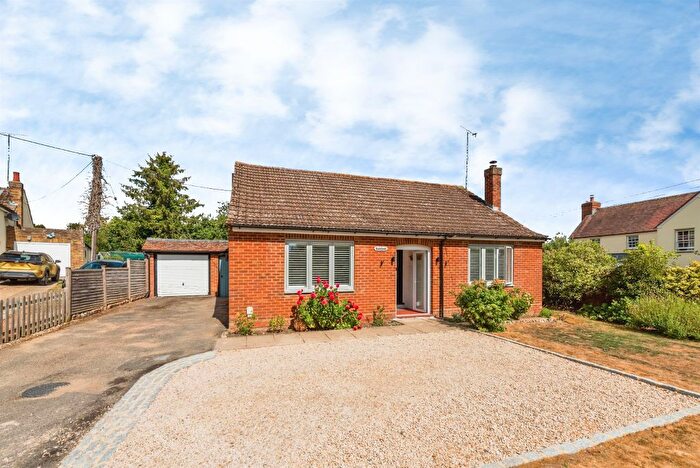 4 Bedroom Detached Bungalow For Sale In Church Lane, Chearsley, Aylesbury, HP18