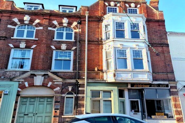 2 Bedroom Flat To Rent In Church Street, Cromer, NR27
