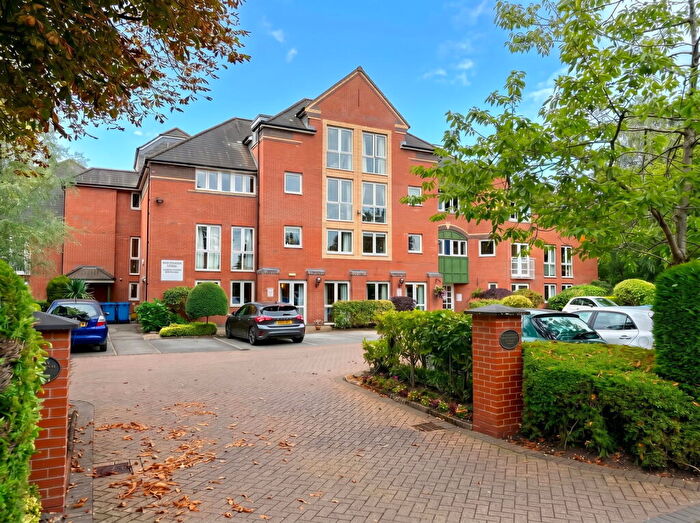 2 Bedroom Apartment For Sale In Whitehall Road, Sale, M33