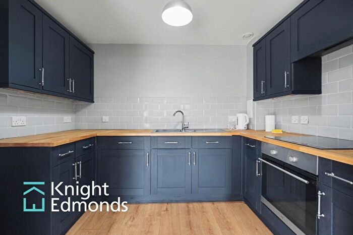 2 Bedroom Apartment To Rent In Mckenzie Court, Maidstone, ME14