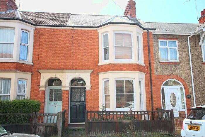 4 Bedroom Terraced House To Rent In Forfar Street, Northampton, NN5