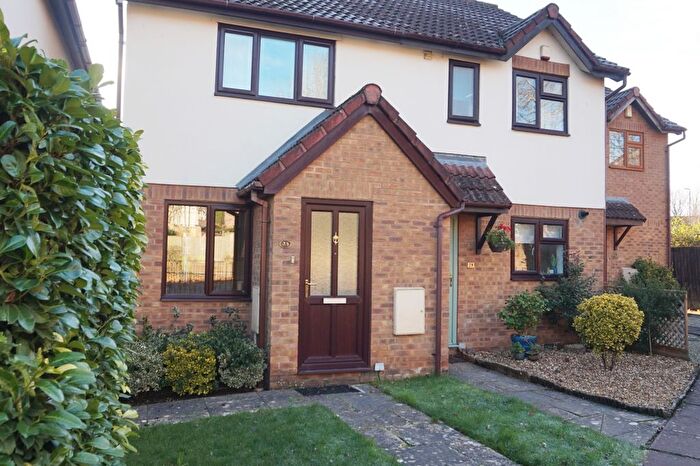 2 Bedroom End Terrace House For Sale In Tanner Close, Barrs Court, BS30